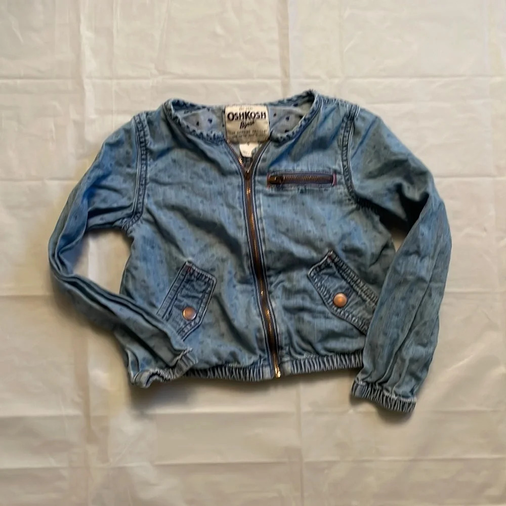OshKosh B’gosh girls zip up  top size 5T